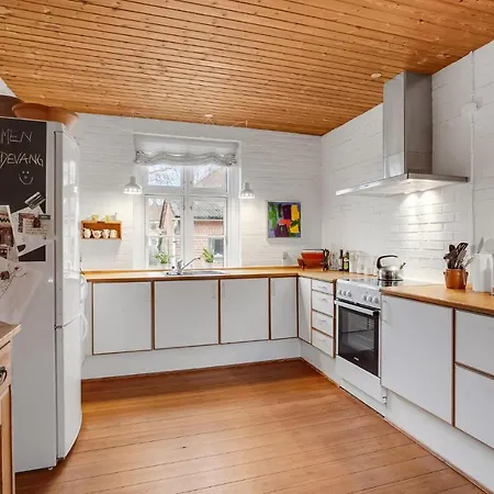 Lovely In With Kitchen Sønderborg
