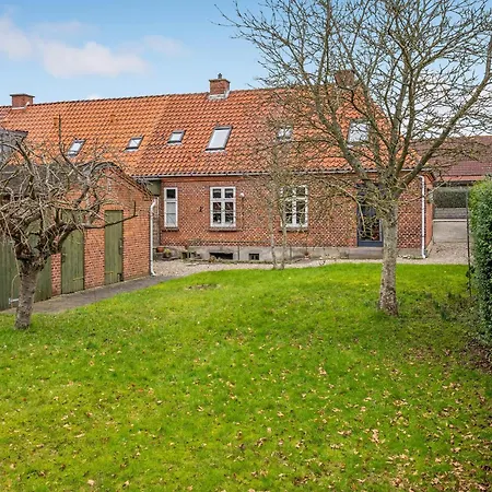 Lovely In With Kitchen Dom wakacyjny *