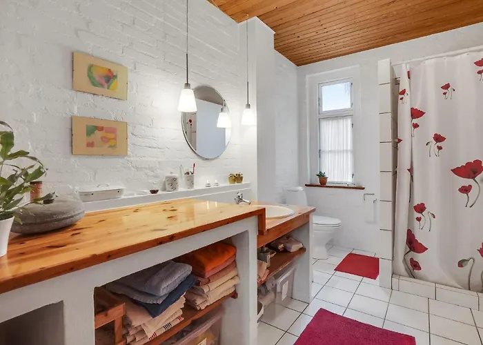 Casa de Férias Lovely In With Kitchen