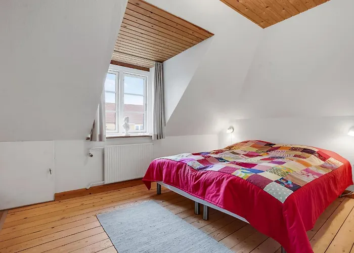 Lovely In With Kitchen *